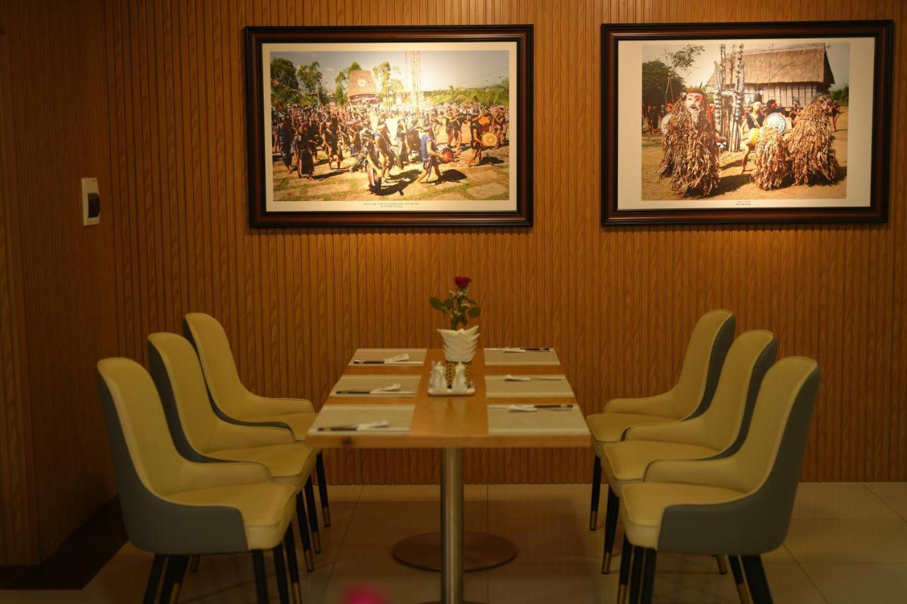 Pleiku Hotel Zewnętrze zdjęcie