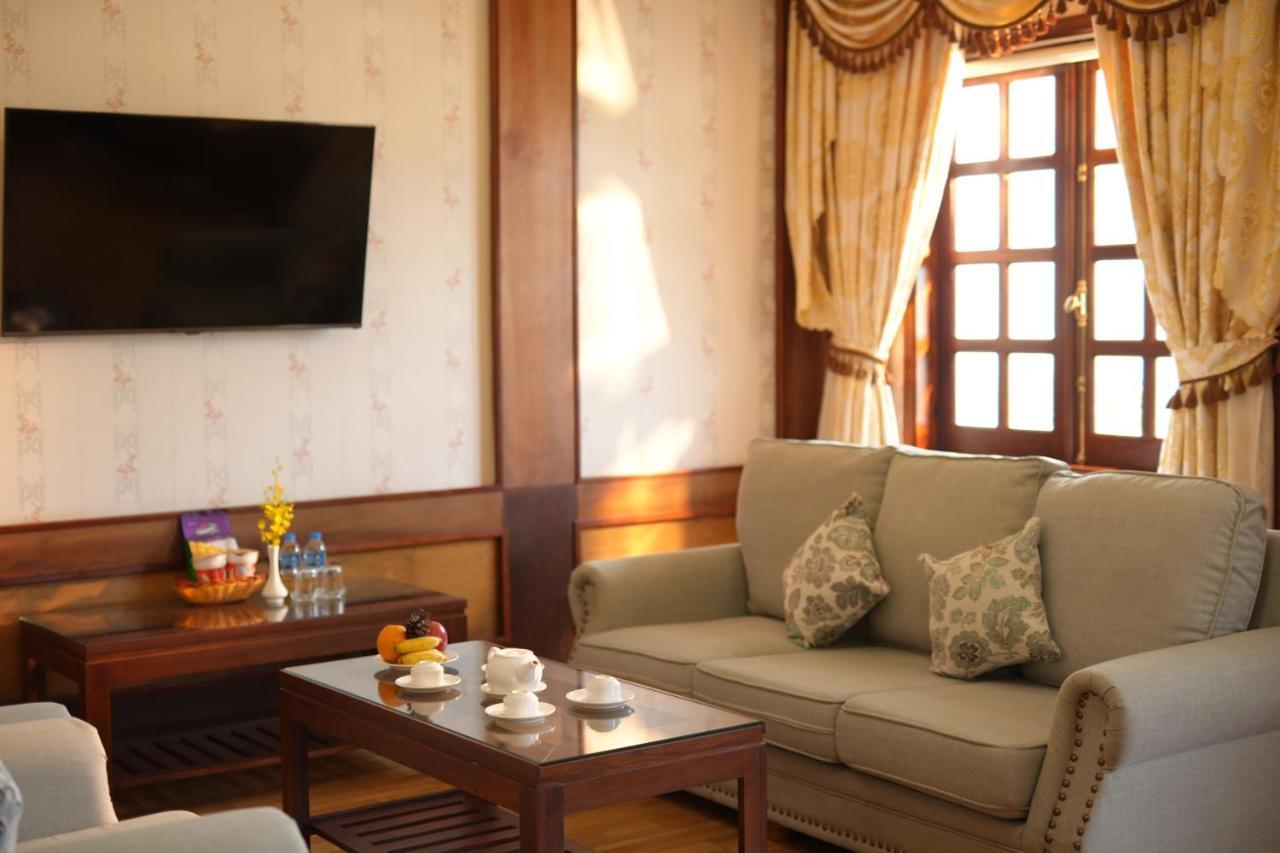 Pleiku Hotel Zewnętrze zdjęcie