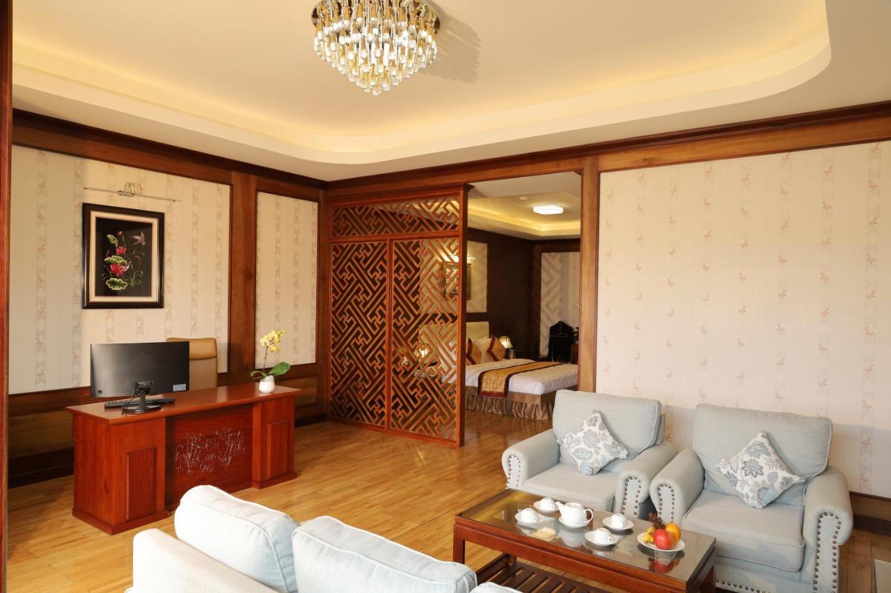Pleiku Hotel Zewnętrze zdjęcie