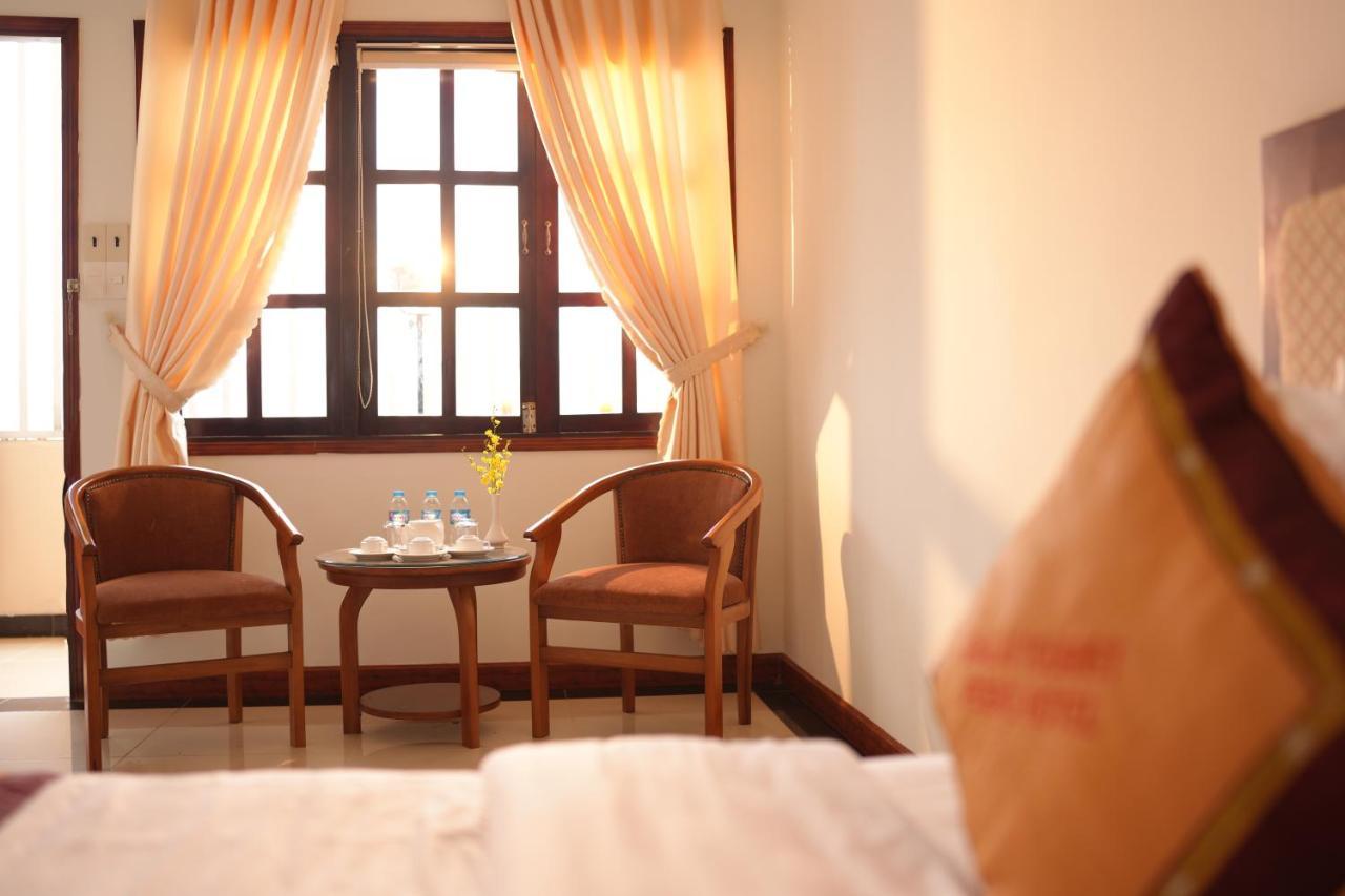 Pleiku Hotel Zewnętrze zdjęcie